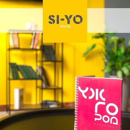 Si-Yo Hostel Uzhhorod Exterior photo